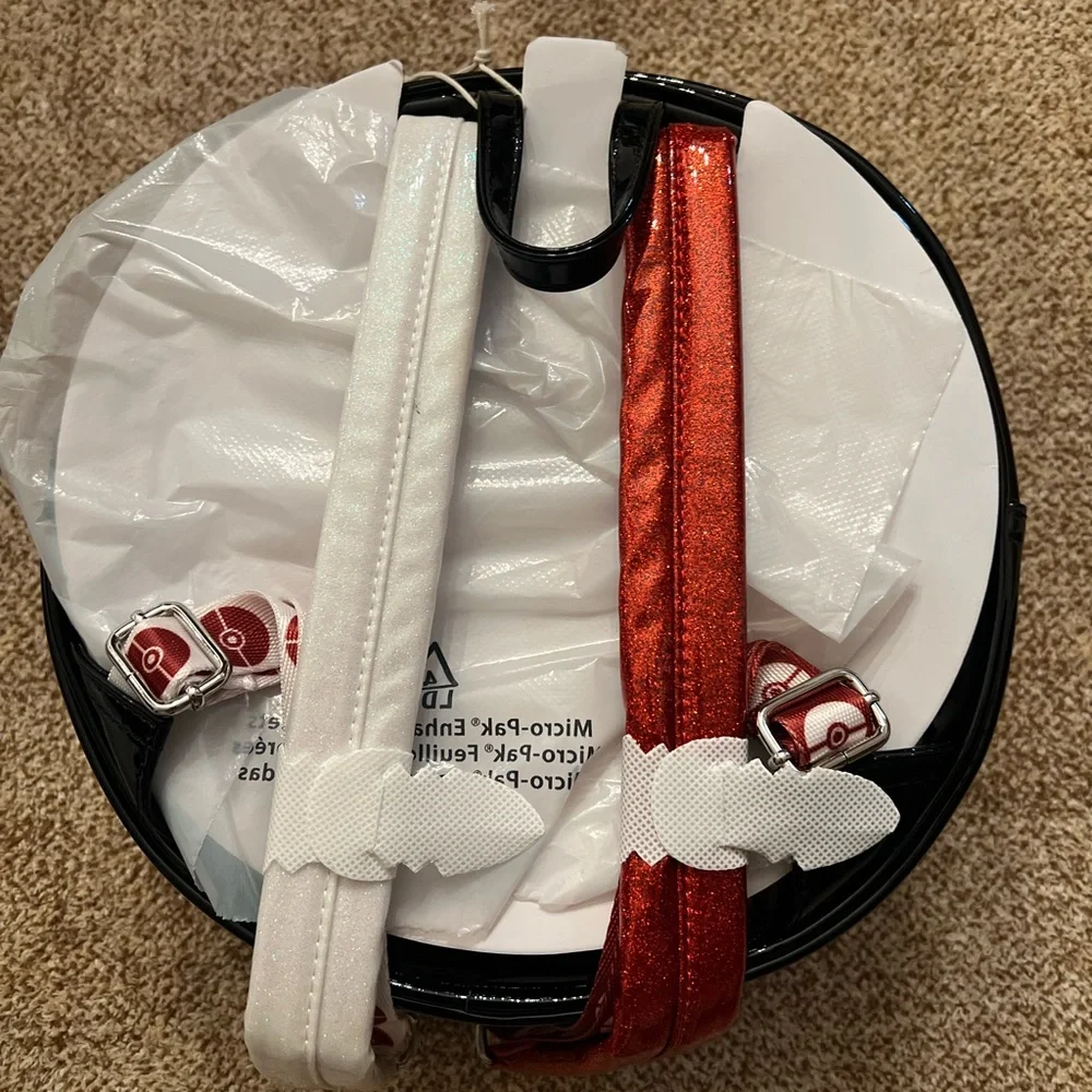 Pokémon Poké Ball Round Backpack - Red & White